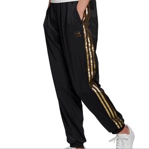 Best 25+ Deals for Adidas Superstar Pants | Poshmark